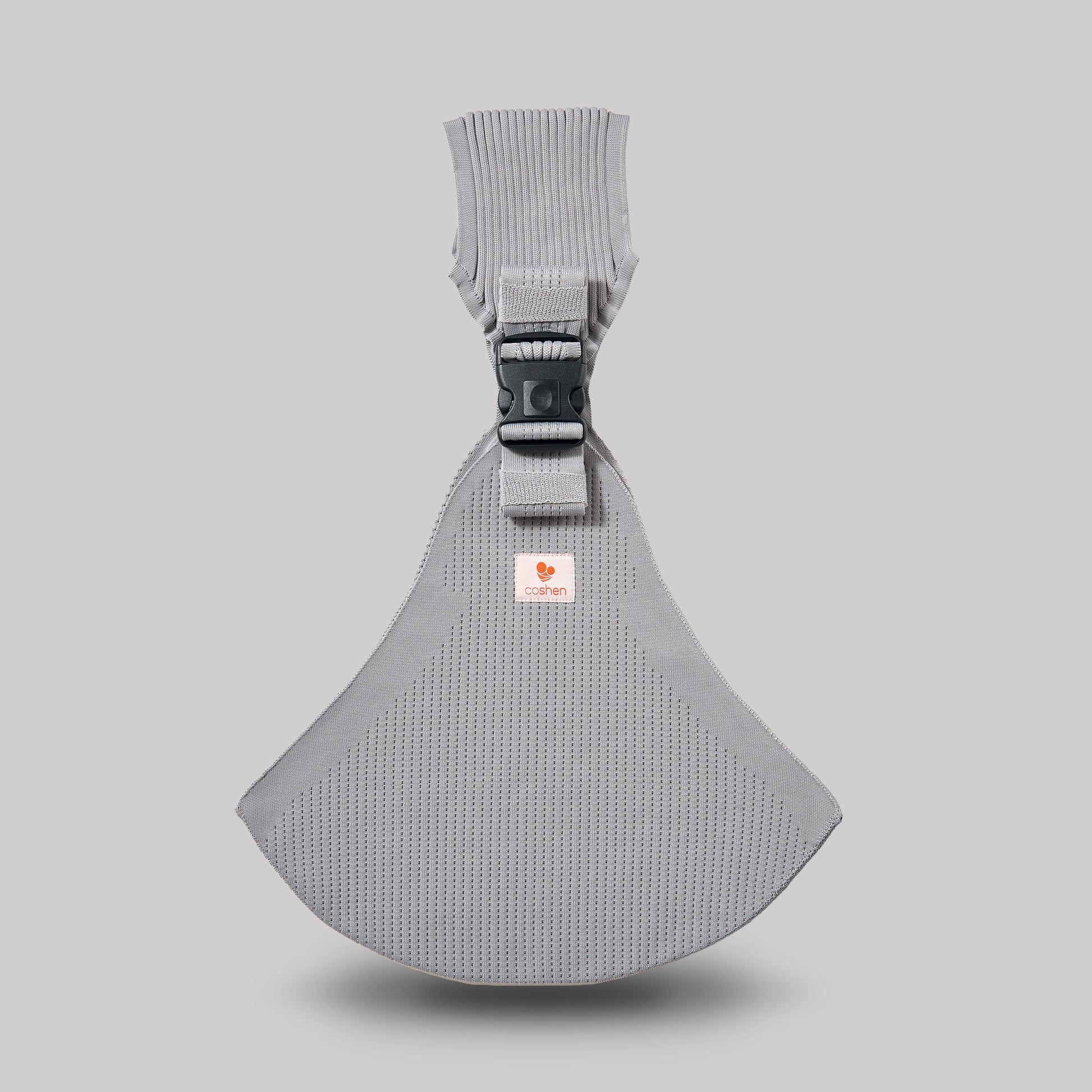 Angled perspective view of the silver Coshen carrier, highlighting the advanced 3D knit technical textile and minimalist seamless design for stylish parents.